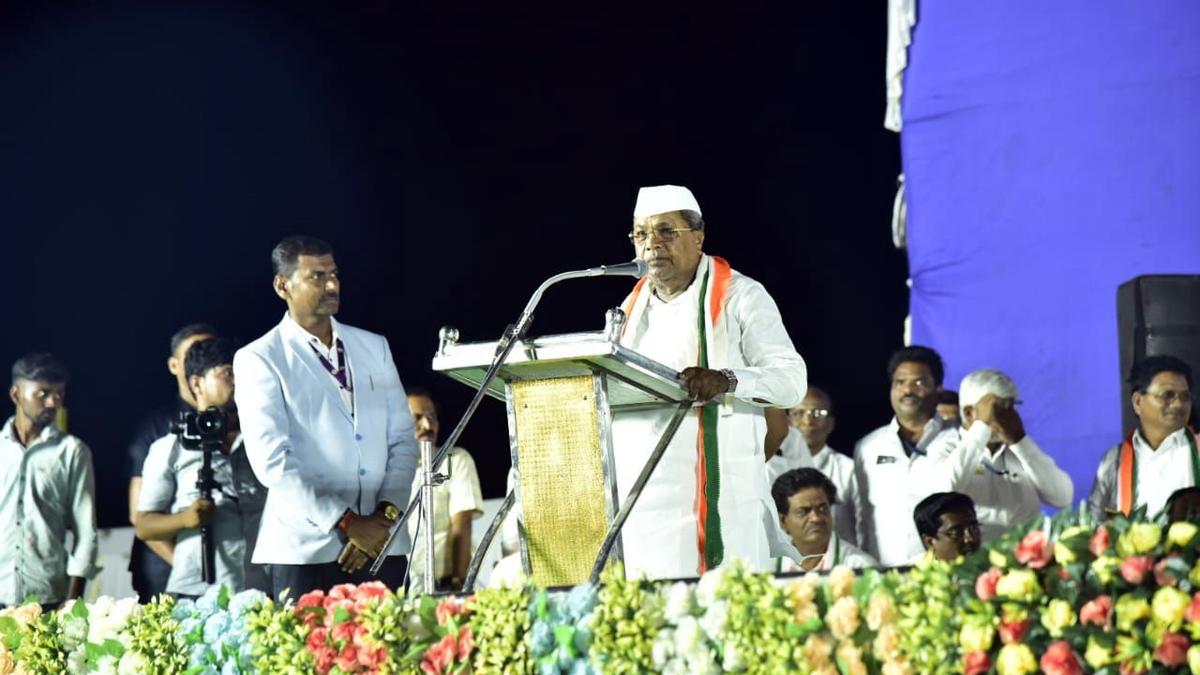 Does any BJP-ruled State give funds for SCs, STs in proportion to population, asks Siddaramaiah