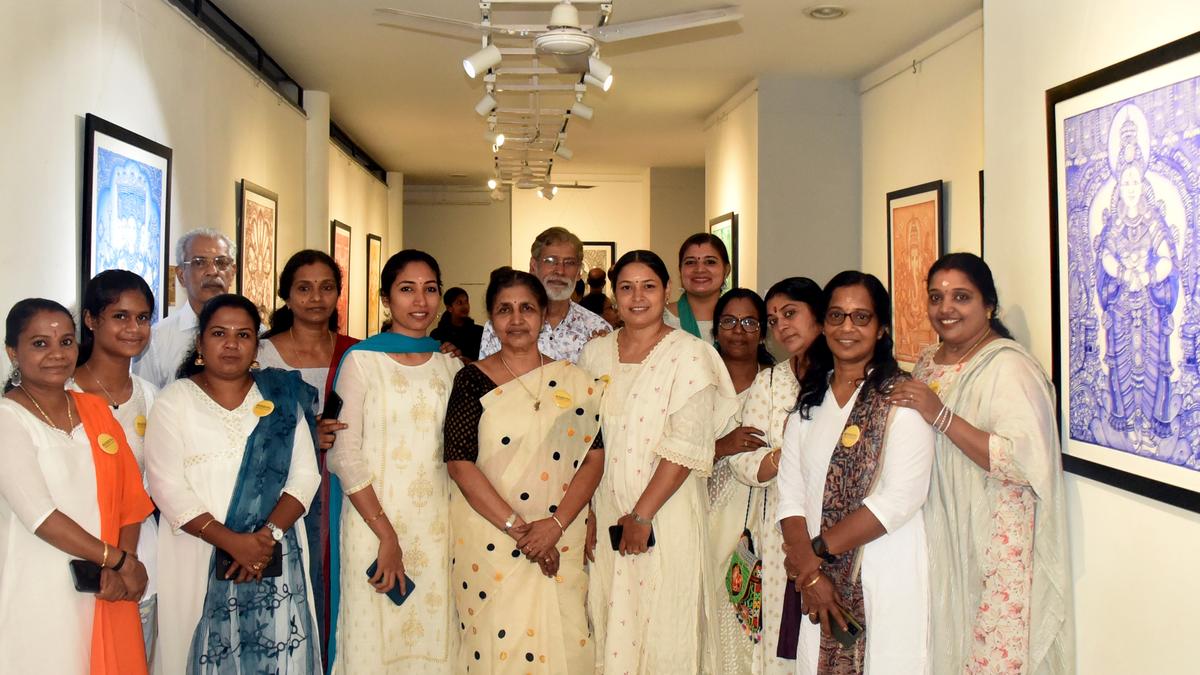 Giving Kerala style mural art a monochromatic flavour 