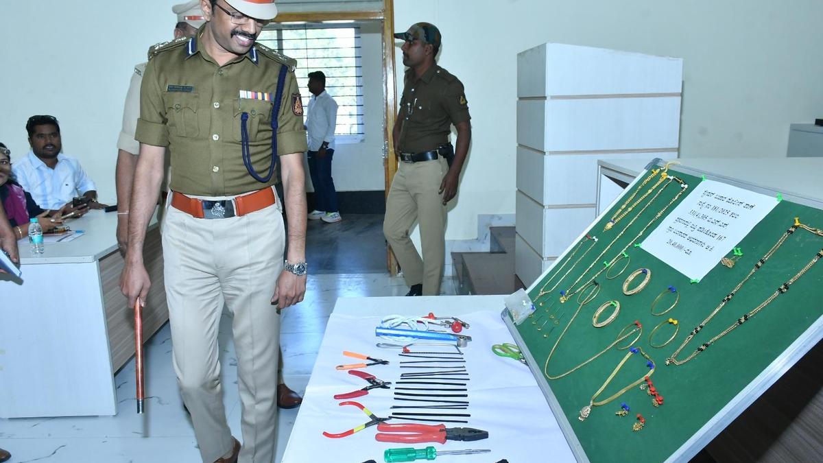 Police arrest seven in three cases, recover property worth ₹26 lakh