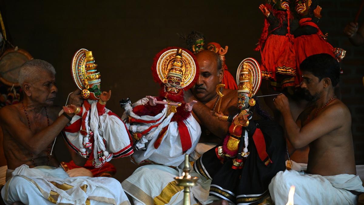 A workshop and a pavakathakali recital at Natanakairali signifies a new chapter in the revival of the art form