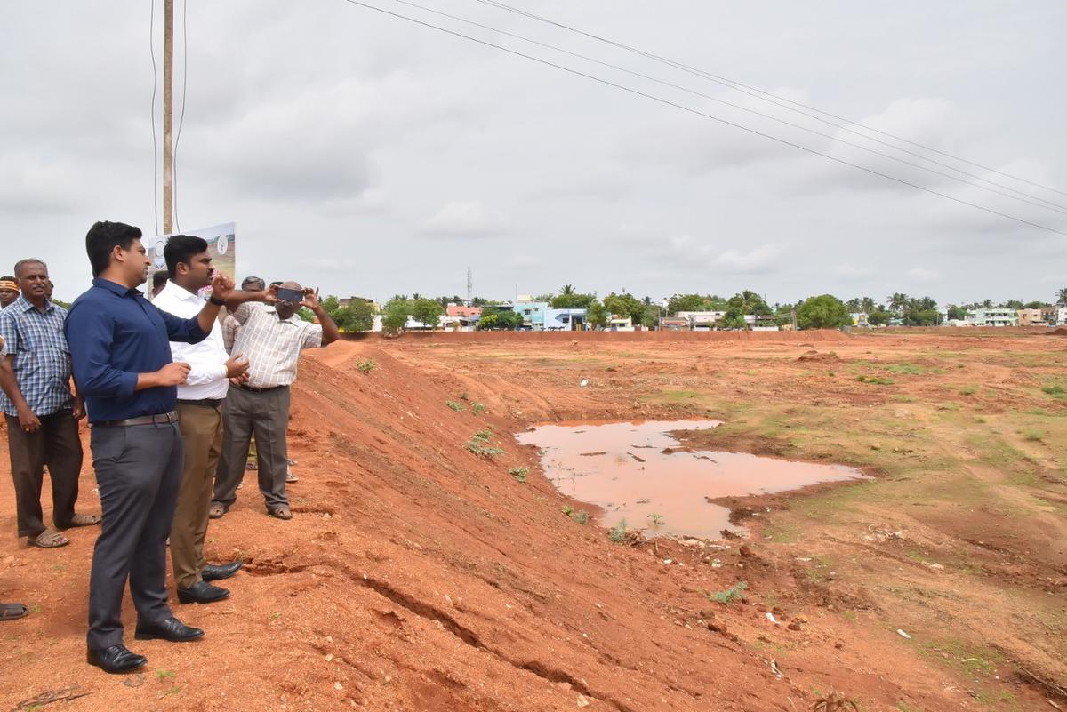 Steps taken to avert flooding during monsoon: Tirunelveli Collector