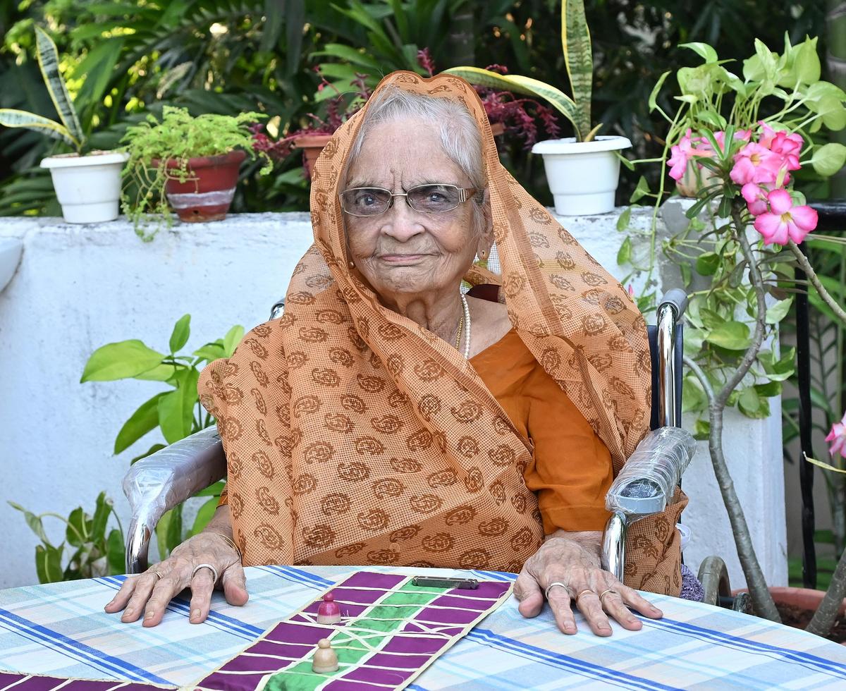 Ratni Bai Chordia, who once hosted Congress leaders at Ratna Mahal, continues to inspire generations with her spirited life.
