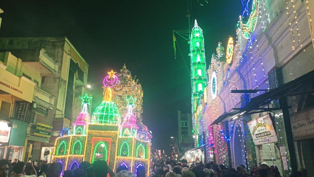 Annual Kandoori festival begins at Mastan Sahib Valiyullah Dargah in Karaikal