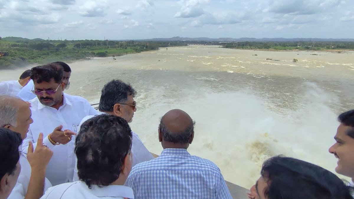 NDA allies differ on Tungabhadra dam issue: While BJP blames govt., JD(S) says dam did not have stop-lock gate as it is very old