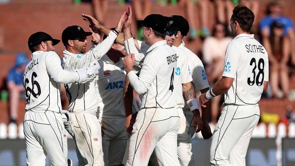 NZ vs SL, 2nd Test | New Zealand close in on victory as Sri Lanka trails by 303 after following on – NewsEverything Cricket