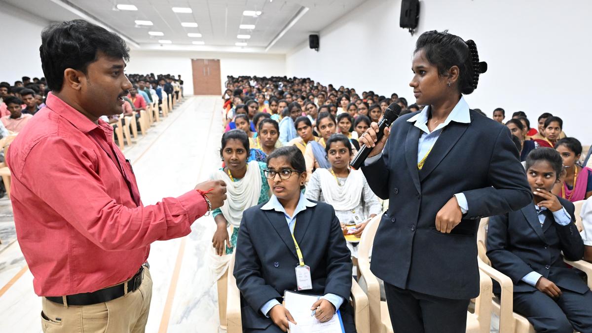 Discipline key to clear civil services exams, aspirants told