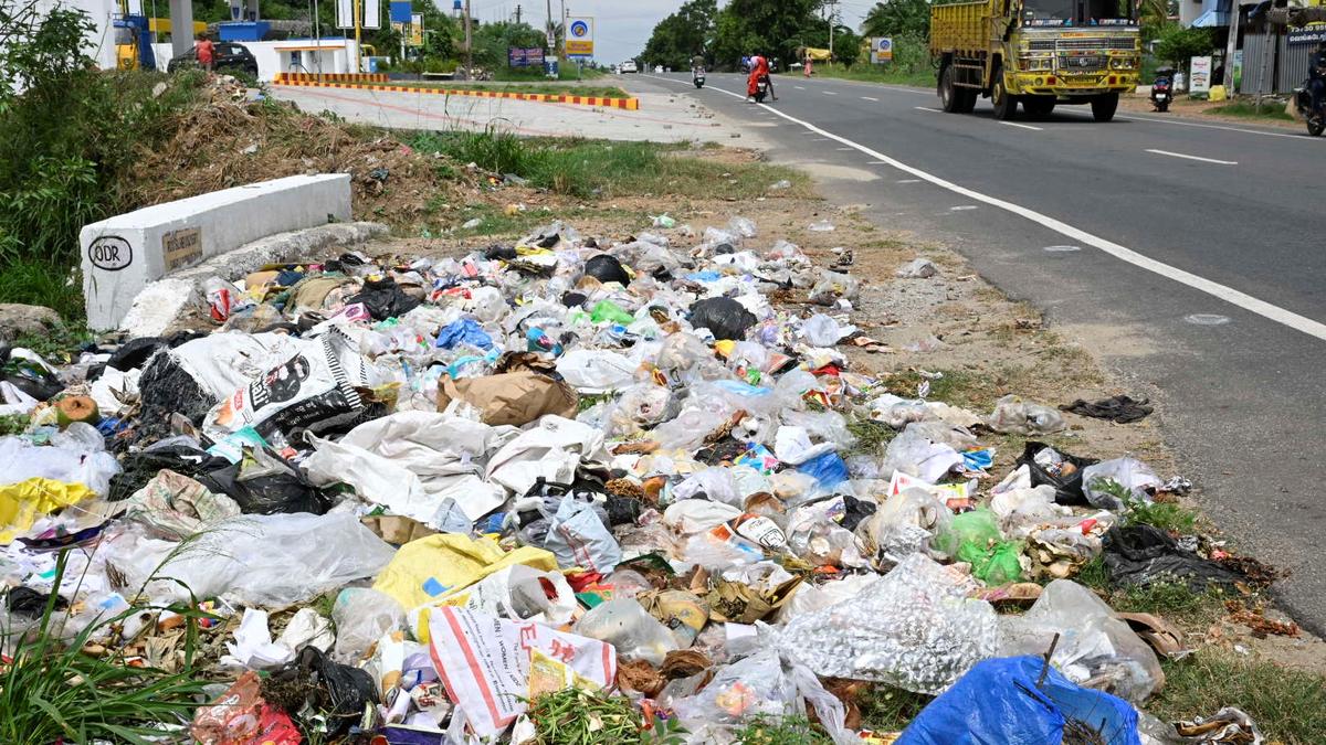 Dumping waste along Erode Outer Ring Road remains unchecked