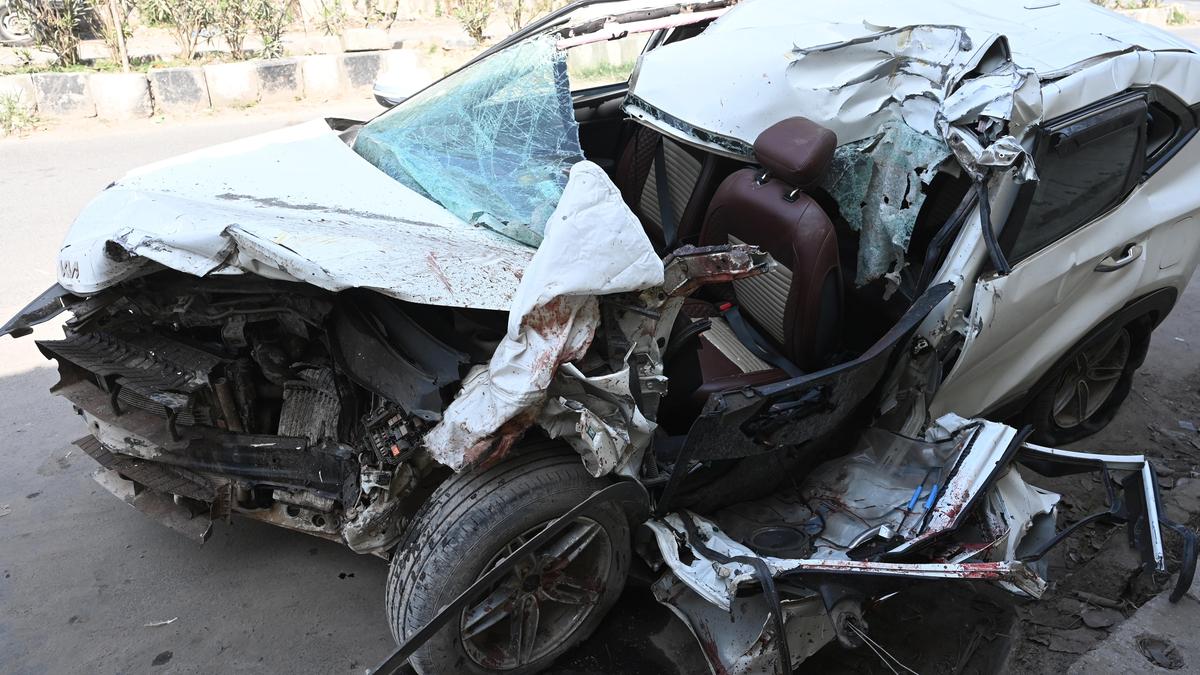 Two women killed, three others injured in east Delhi road accident