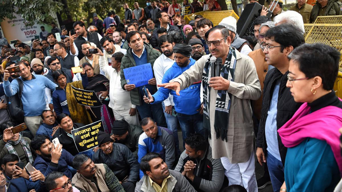 Protests near BJP MP’s house over notice to slum dwellers