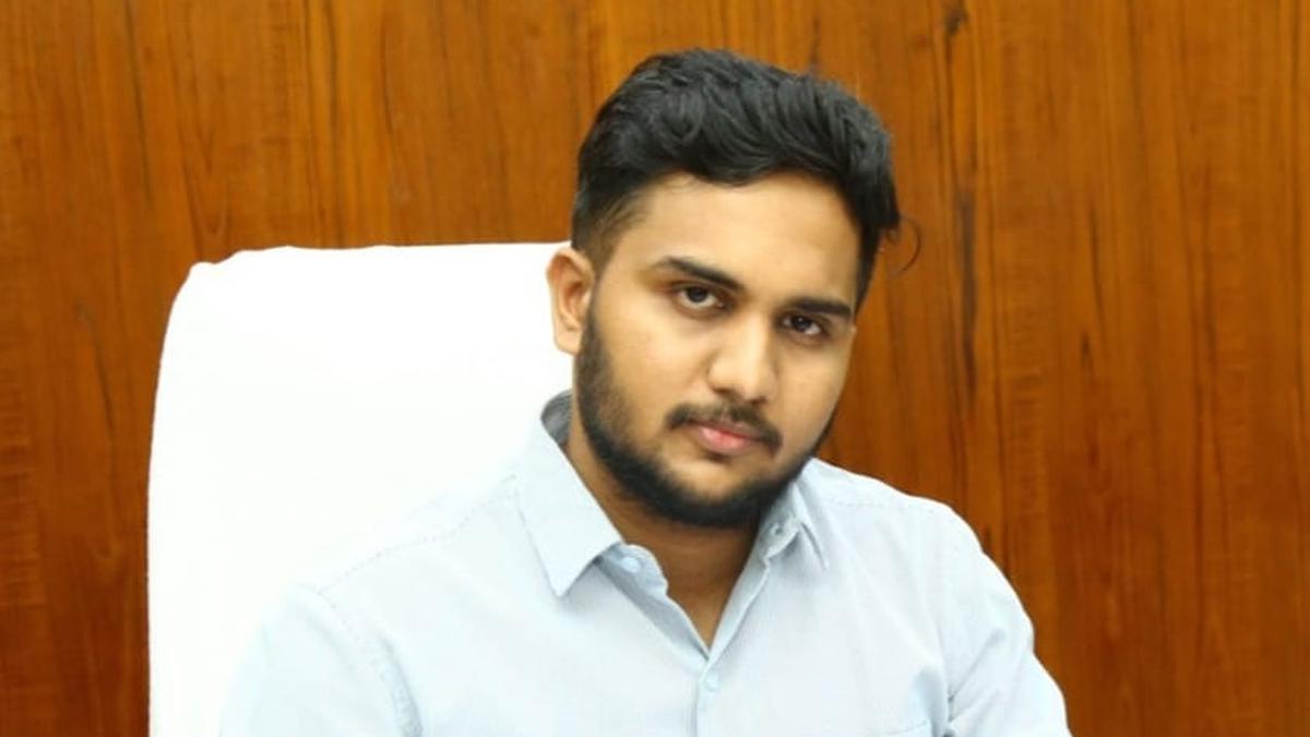 L. Madhubalan takes charge as new Corporation Commissioner in Madurai