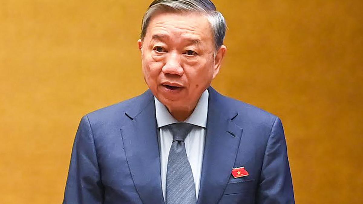 Vietnam nominates its public security minister as new president