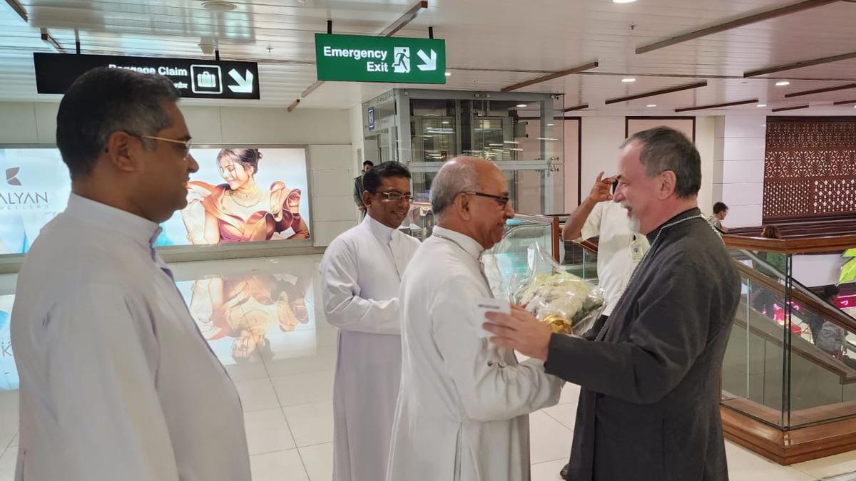 Archbishop Vasil, Papal delegate to Ernakulam-Angamaly archdiocese, arrives in Kochi