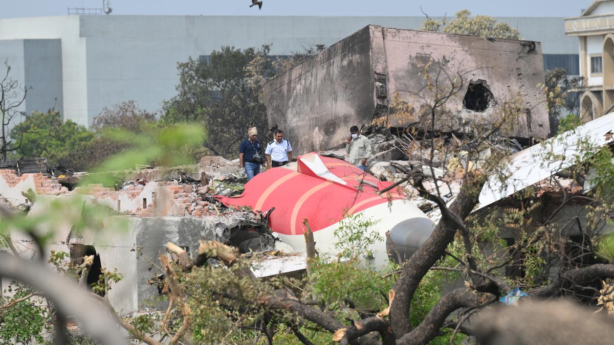 Families of 47 victims of Air India 171 crash victims receive interim payout; lawyers warn against forgoing rights for full compensation