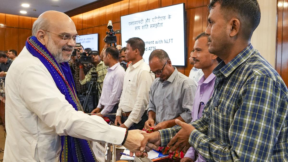 Centre, Tripura sign peace pact with Tripura insurgent groups