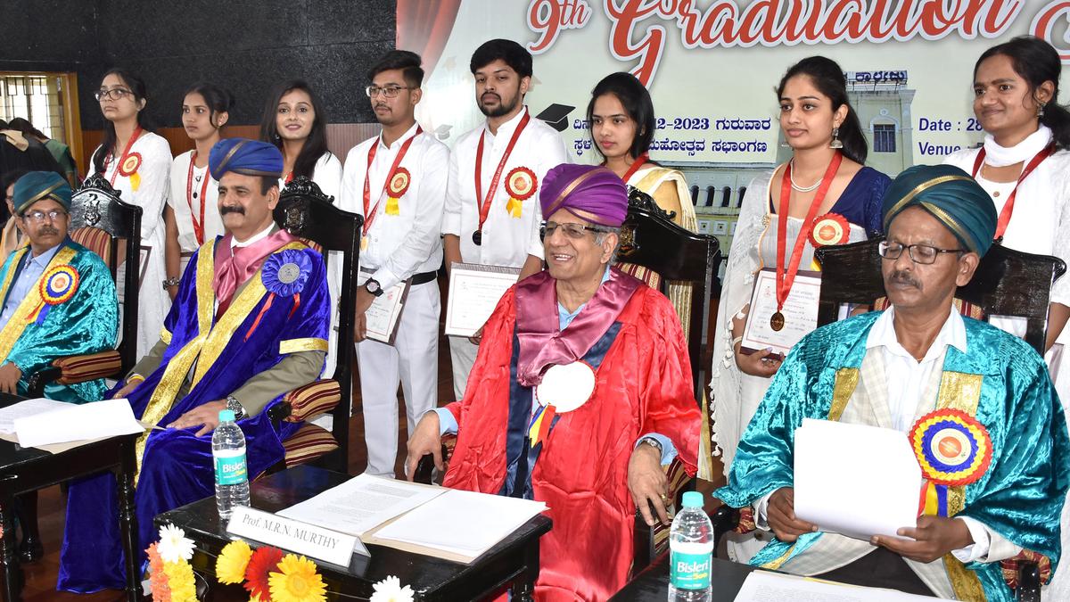 Yuvaraja college graduation day held