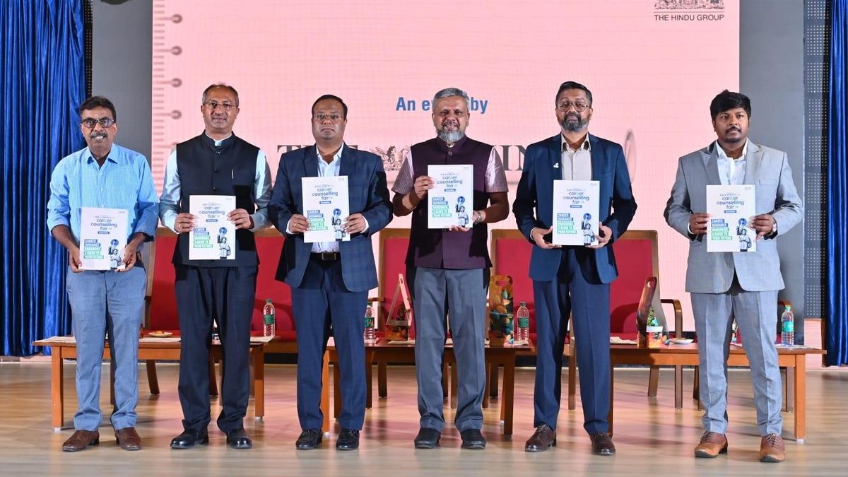 Panel of experts address students’ queries at The Hindu’s career counselling session