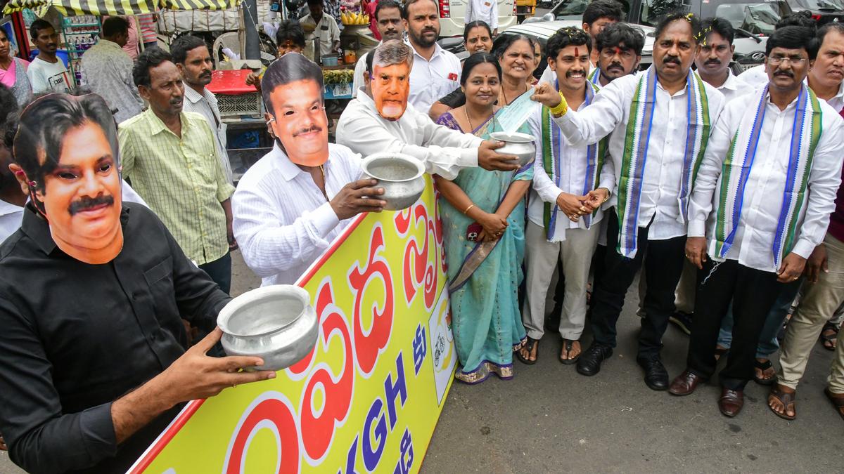 YSRCP leader donates ₹20,000 to KGH, slams govt over hospital neglect