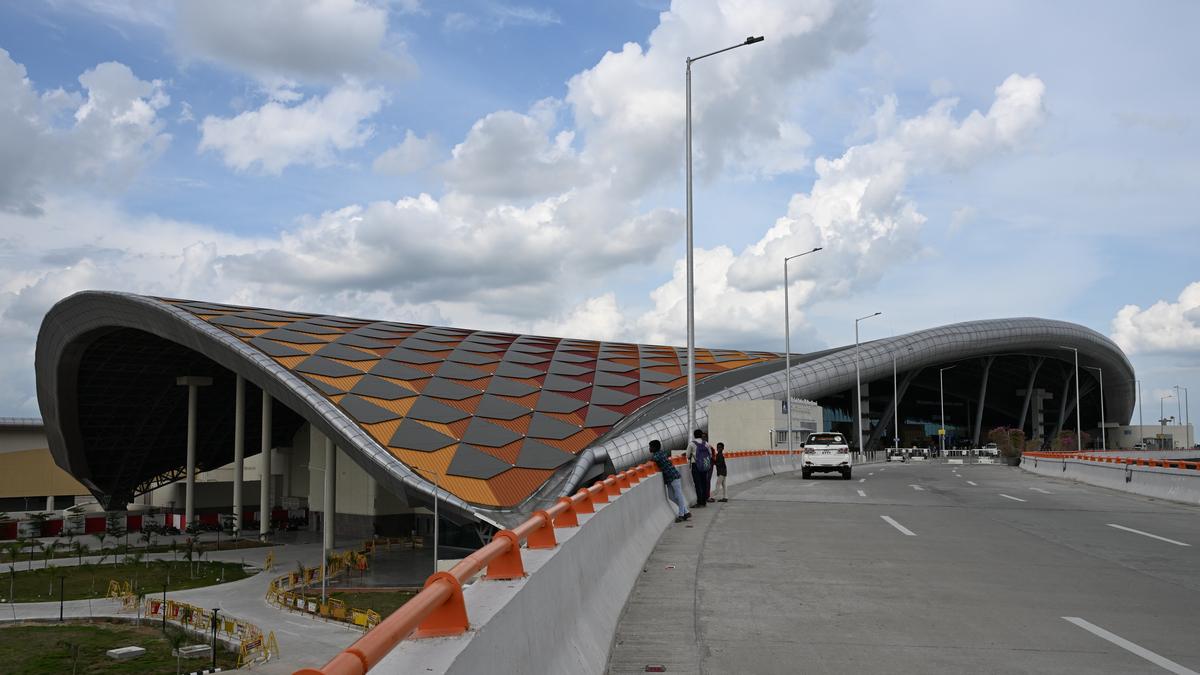 AAI to float tender for boundary wall construction for Tiruchi airport runway expansion