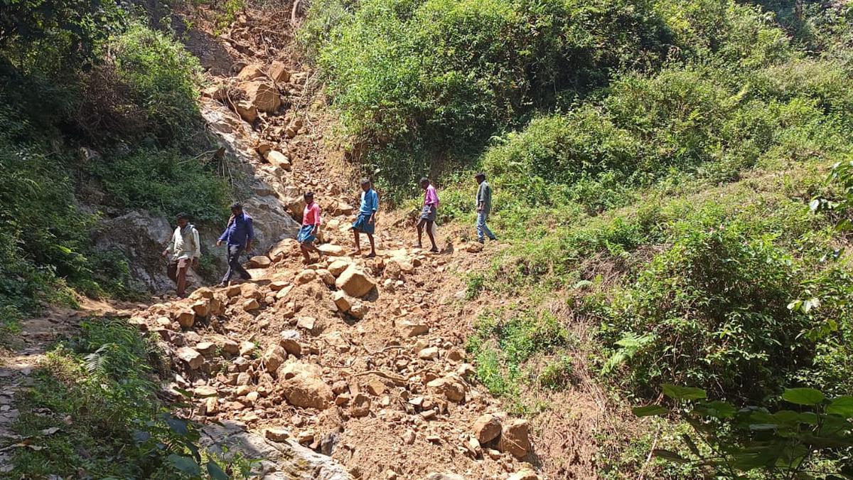 Adivasi families threaten to boycott elections till a road is laid to their village in Coonoor