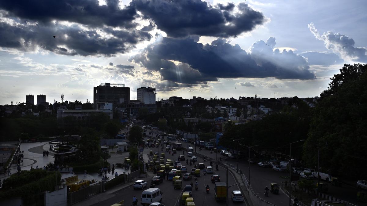 Forecast of rain in Bengaluru till May 25, yellow alert issued