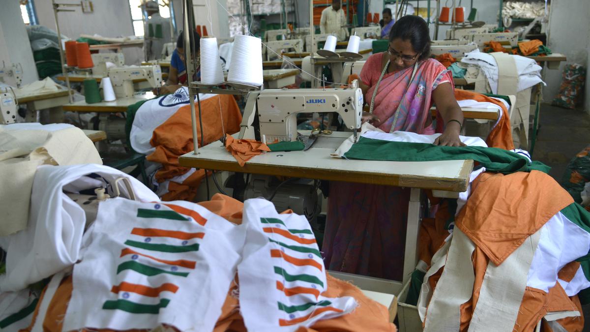 Amendment to Flag Code has khadi activists upset