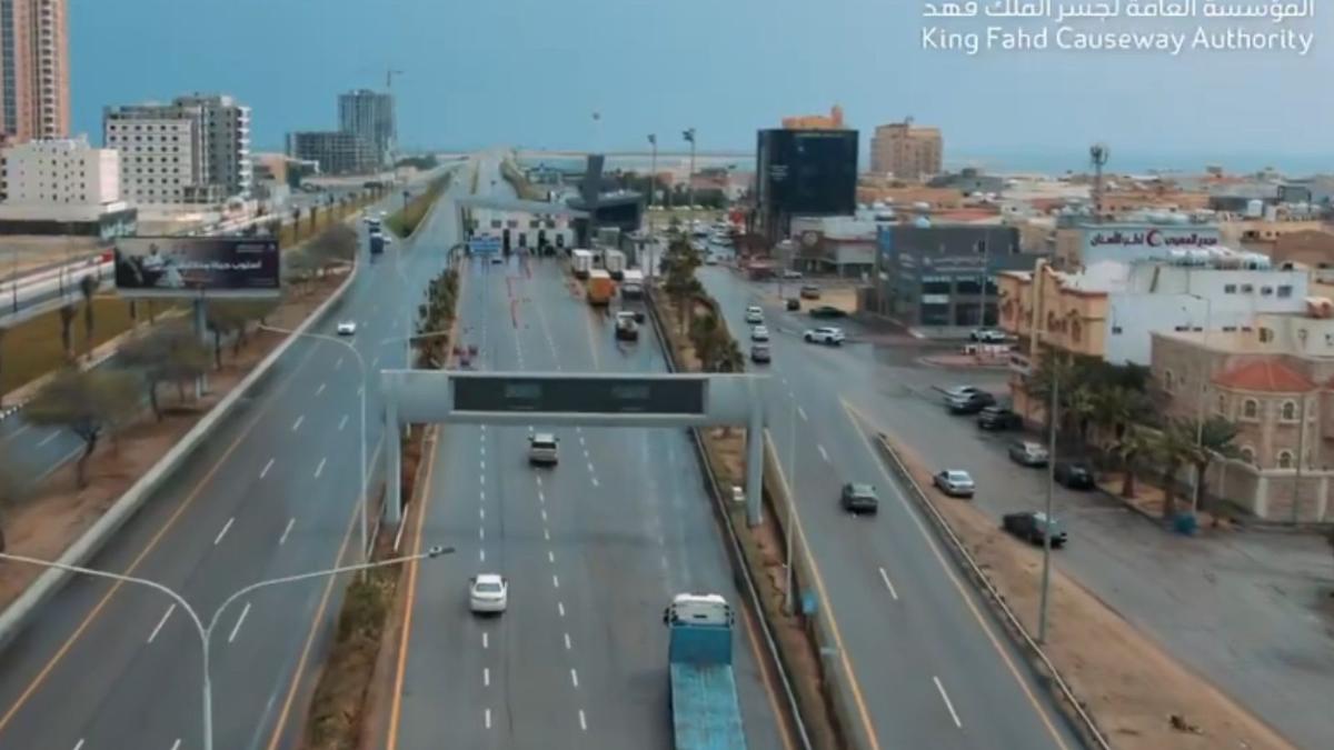 King Fahd Causeway, linking Saudi Arabia to Bahrain reopens after attack threats