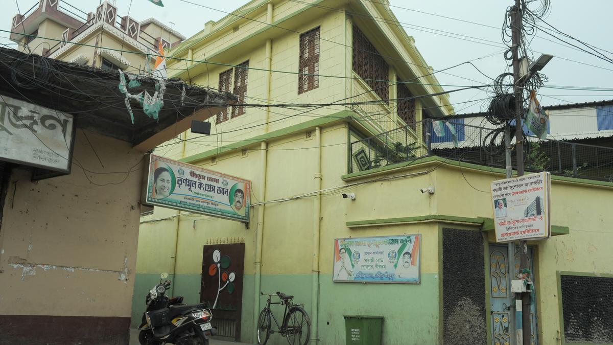 Trinamool struggles to keep game on in Birbhum in absence of strongman who popularised  Khela Hobe