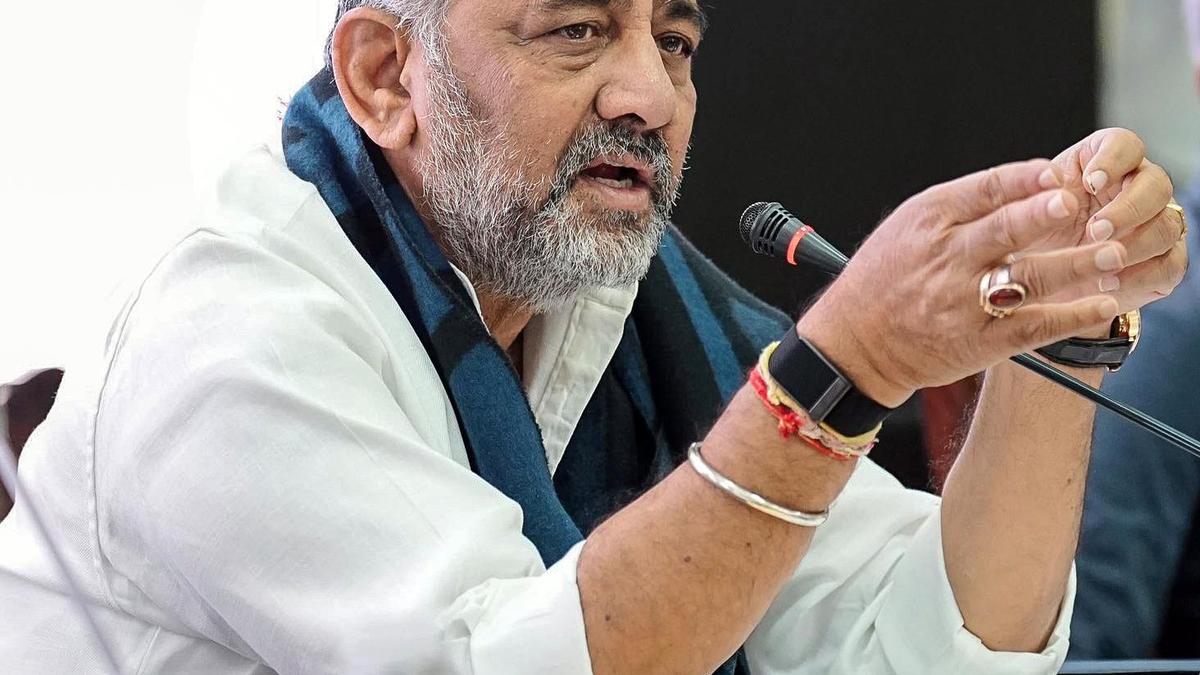 Karnataka bypolls: Fear of rebellion looms large over Congress in Davangere