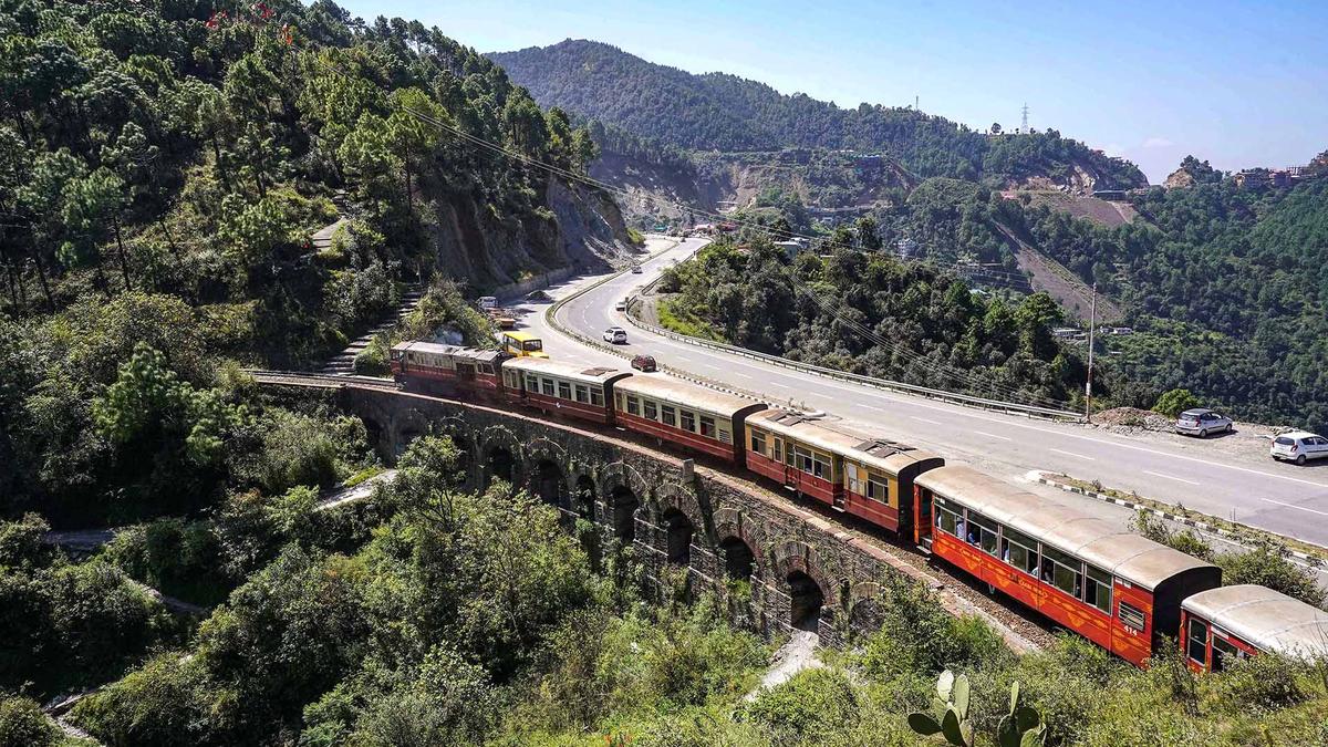 Himachal Pradesh's Journey to Green Energy: Toy Train on Hydrogen