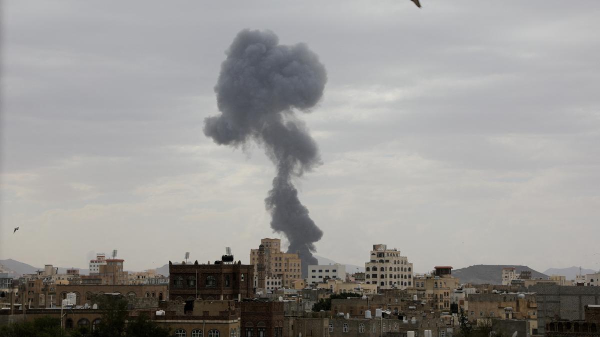 Israel strikes Sanaa after Houthi missile launch, tensions escalate