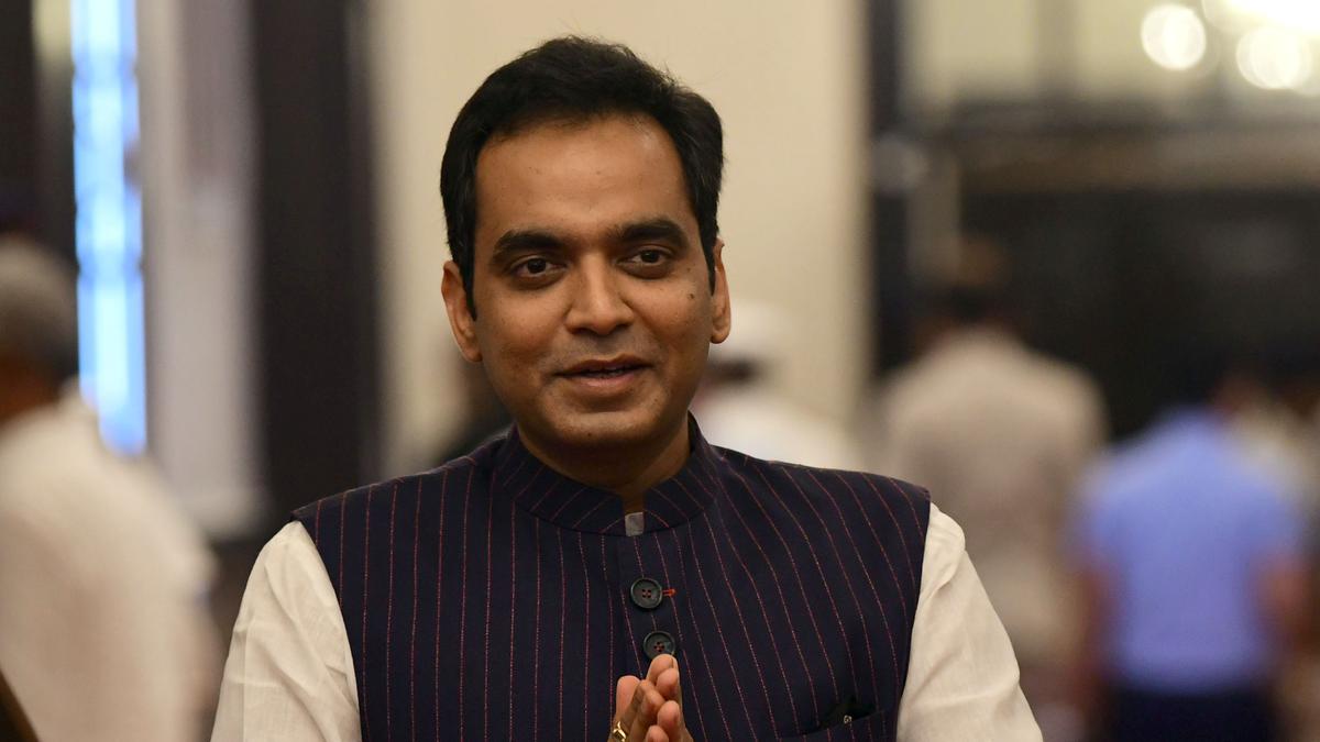 Defence Minister Rajnath Singh’s son Pankaj to become Cycling Federation of India president