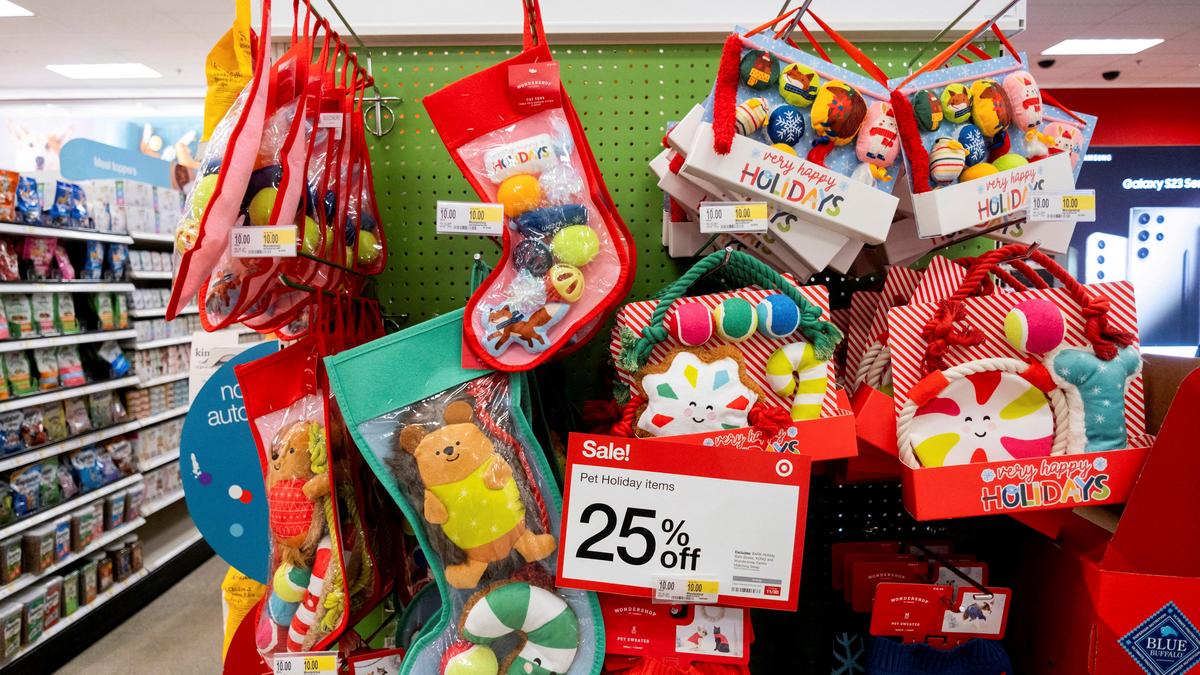 Can AI chatbots make your holiday shopping easier?