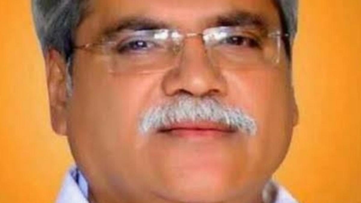 KPTCL, GESCOM officials told to ensure uninterrupted power supply for seven hours in rural areas of Yadgir district