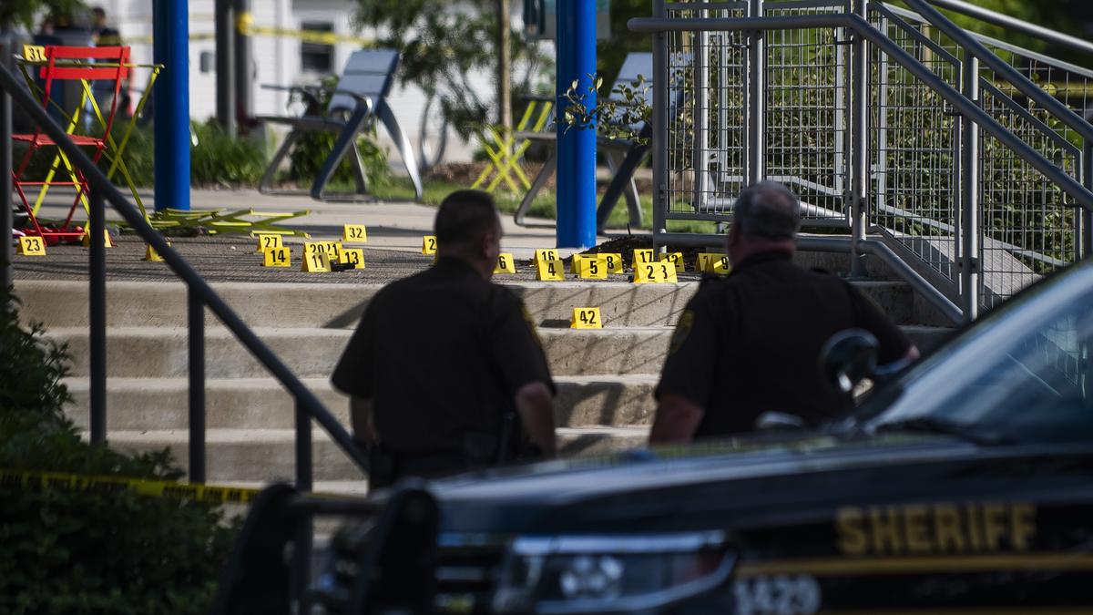 Shooting at splash pad in Detroit suburb injures 9, including 2 children