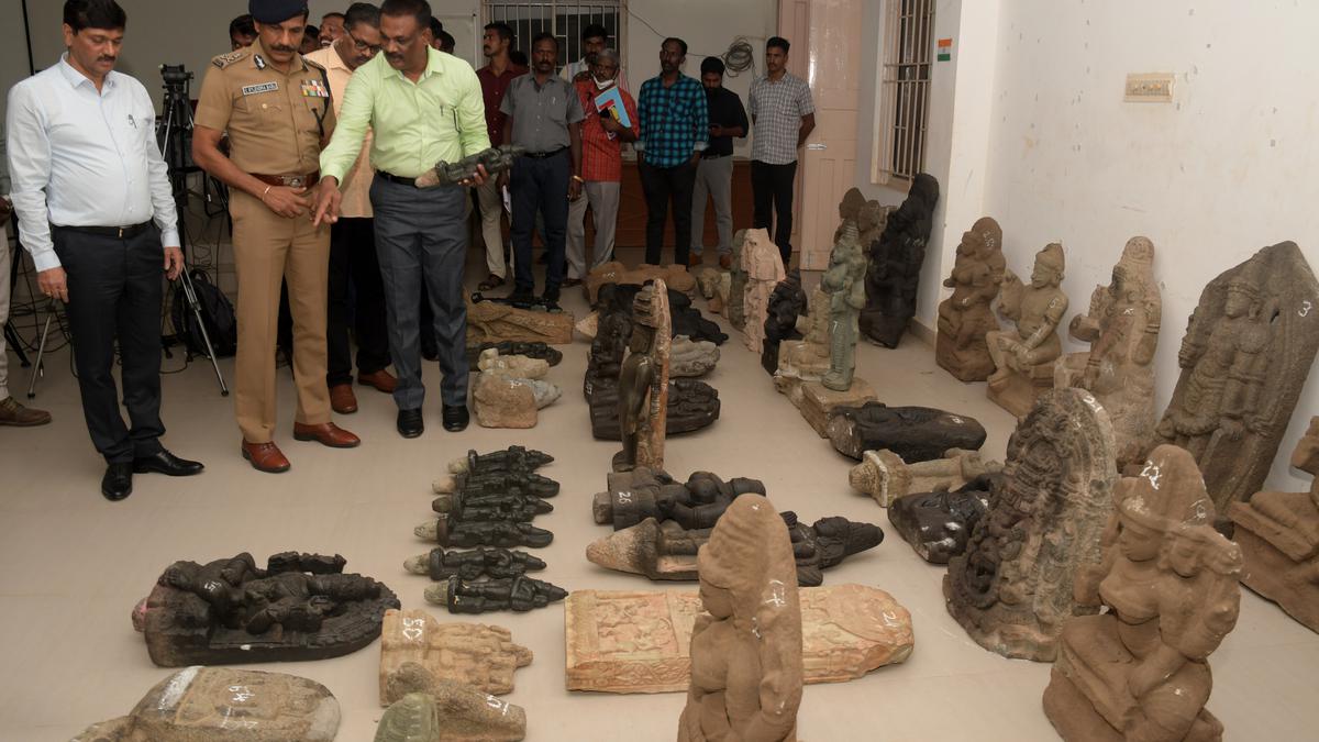 Idol Wing CID seizes 55 antique idols from art collector’s house in Raja Annamalaipuram 
