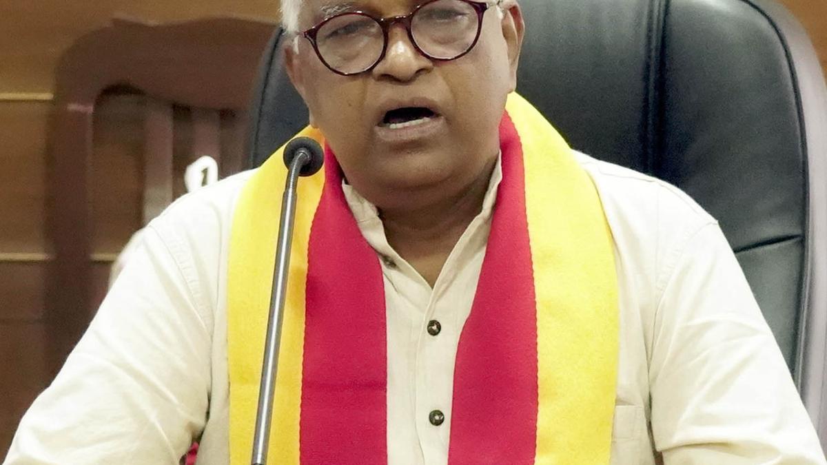 SEP Commission decides to propose two-language policy in Karnataka