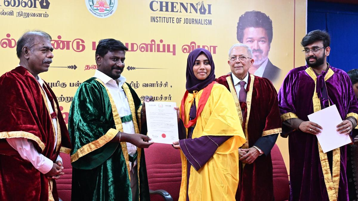 This is the time to create an ideal environment for media freedom: N. Ravi