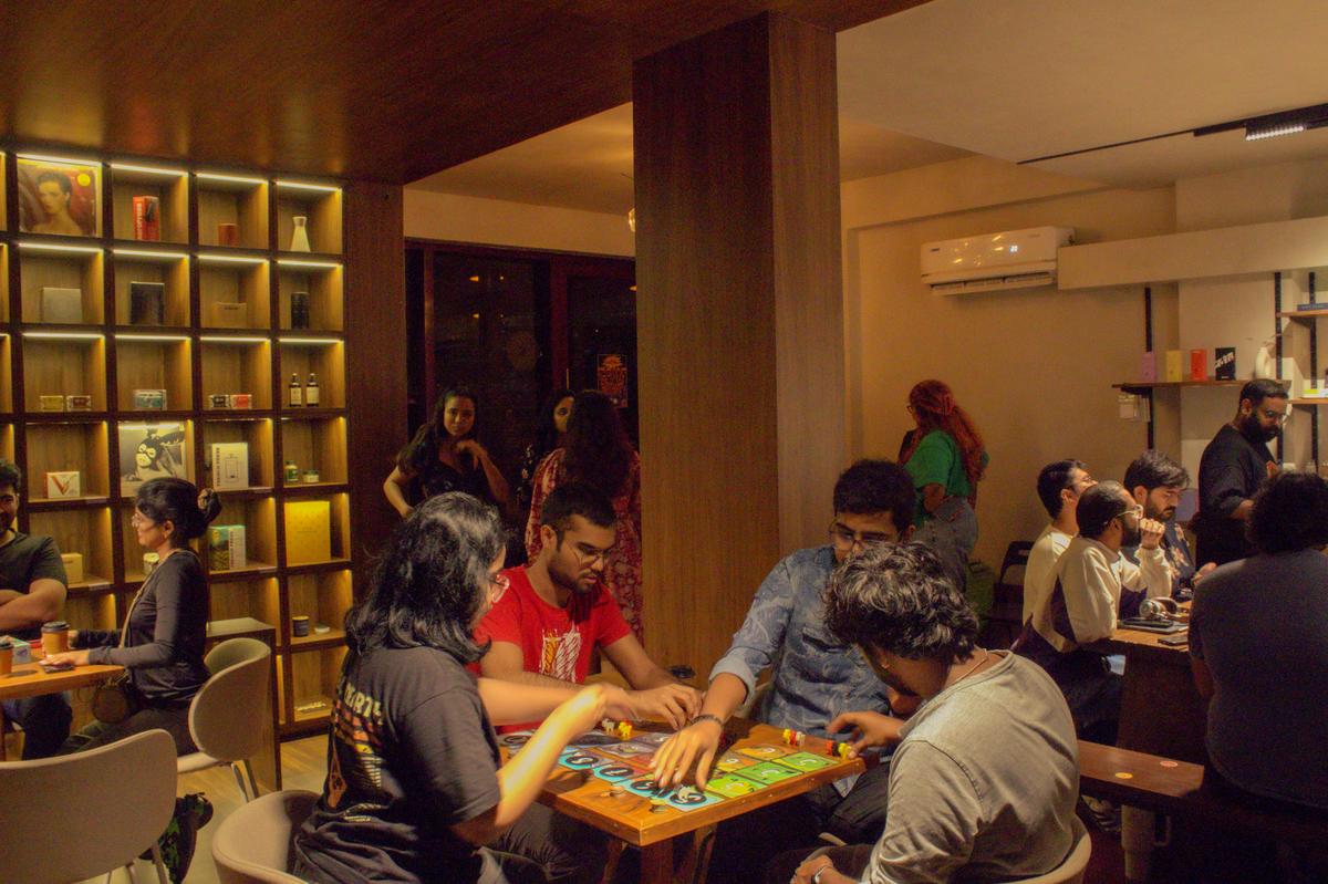 Play a board game, catch up with friends, or unwind at a cafe