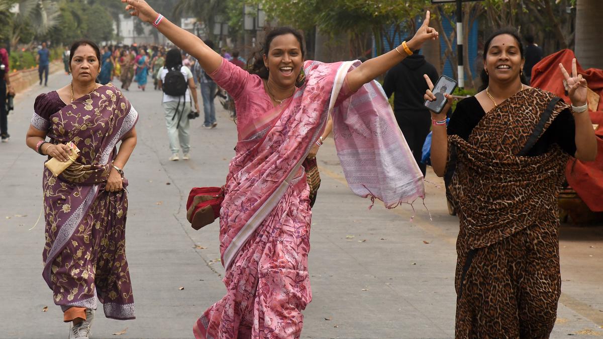 Taneira Saree Run 2024: Women in Hyderabad, get ready to run in your sari and sneakers