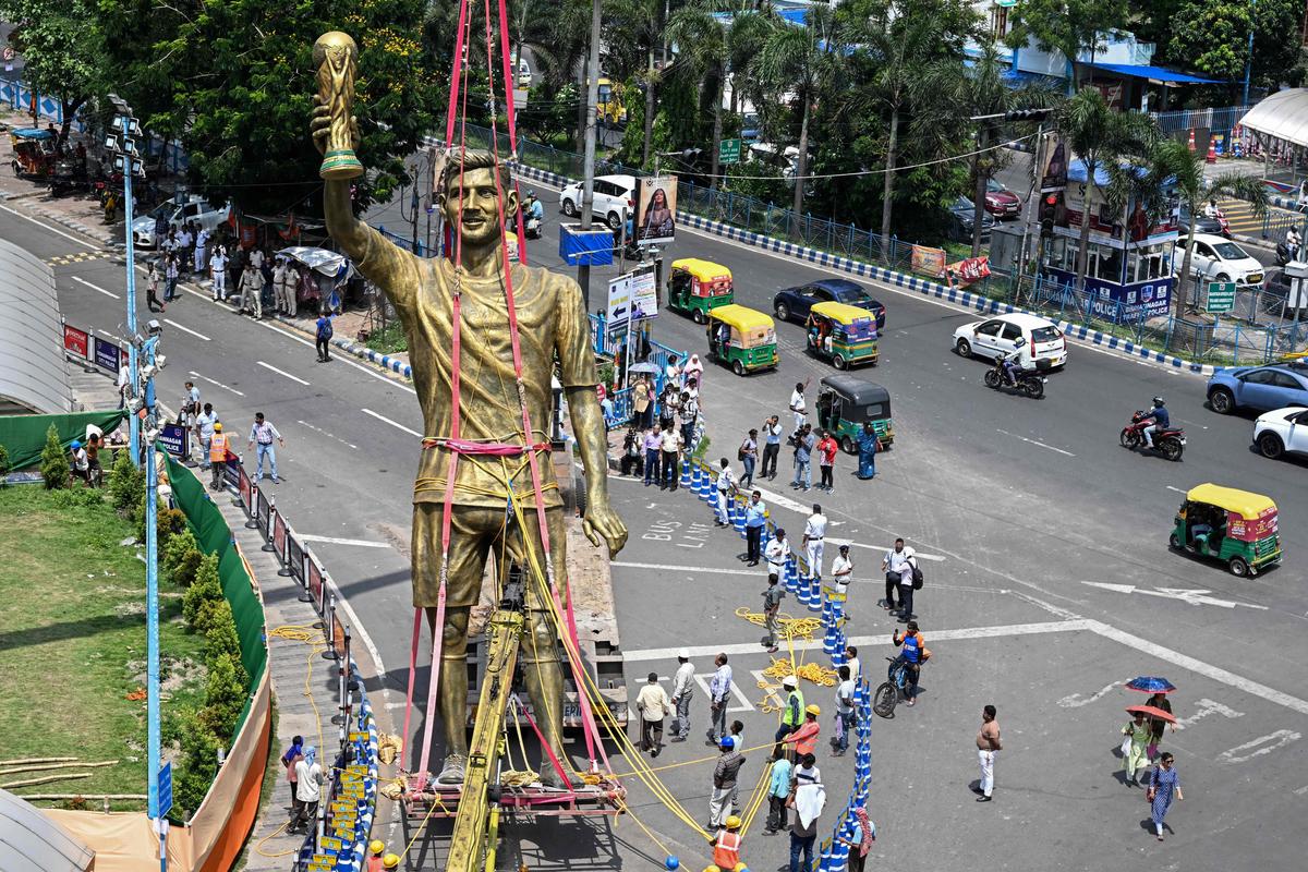 70 ft Lionel Messi statue removed in Kolkata’s Lake Town area