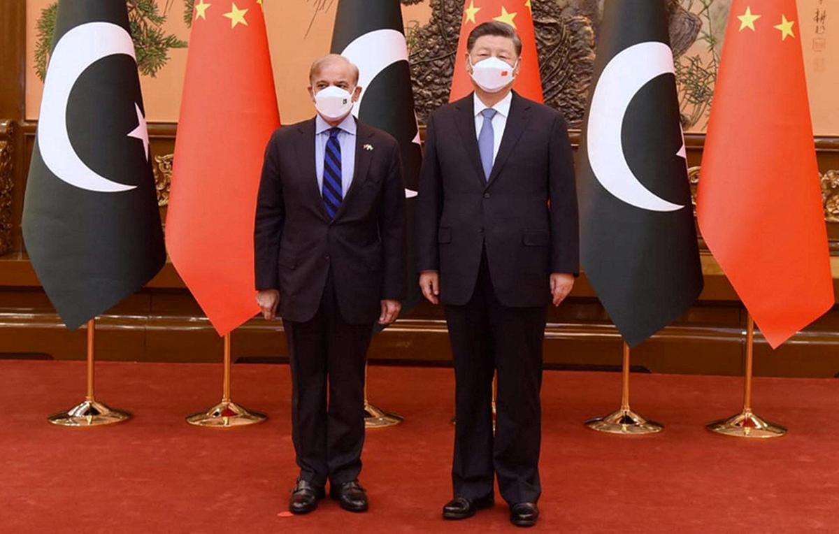 Pakistan mendapat $1 miliar dari China