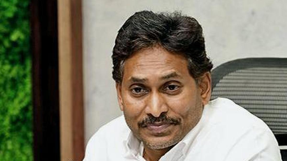 Jagan asks YSRCP cadres to be vigilant of SIR exercise in Andhra Pradesh