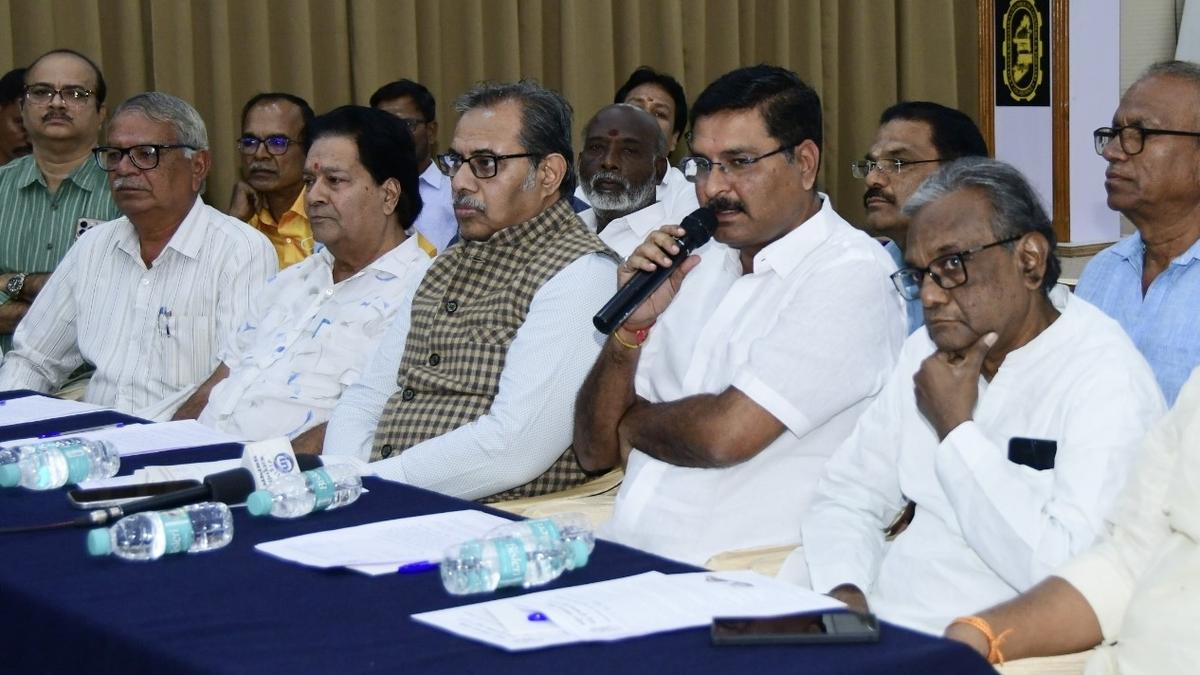 KKCCI to stage rail roko tomorrow seeking railway division for Kalaburagi