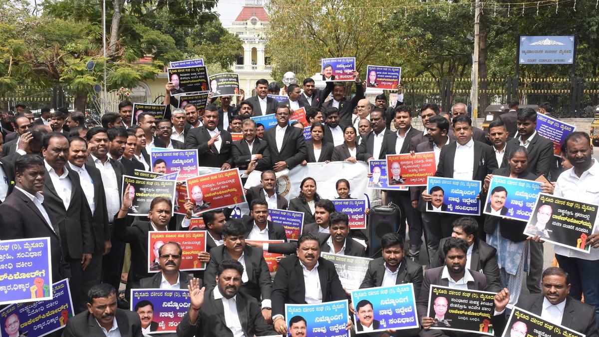 Protests held in Mysuru against attack on CJI