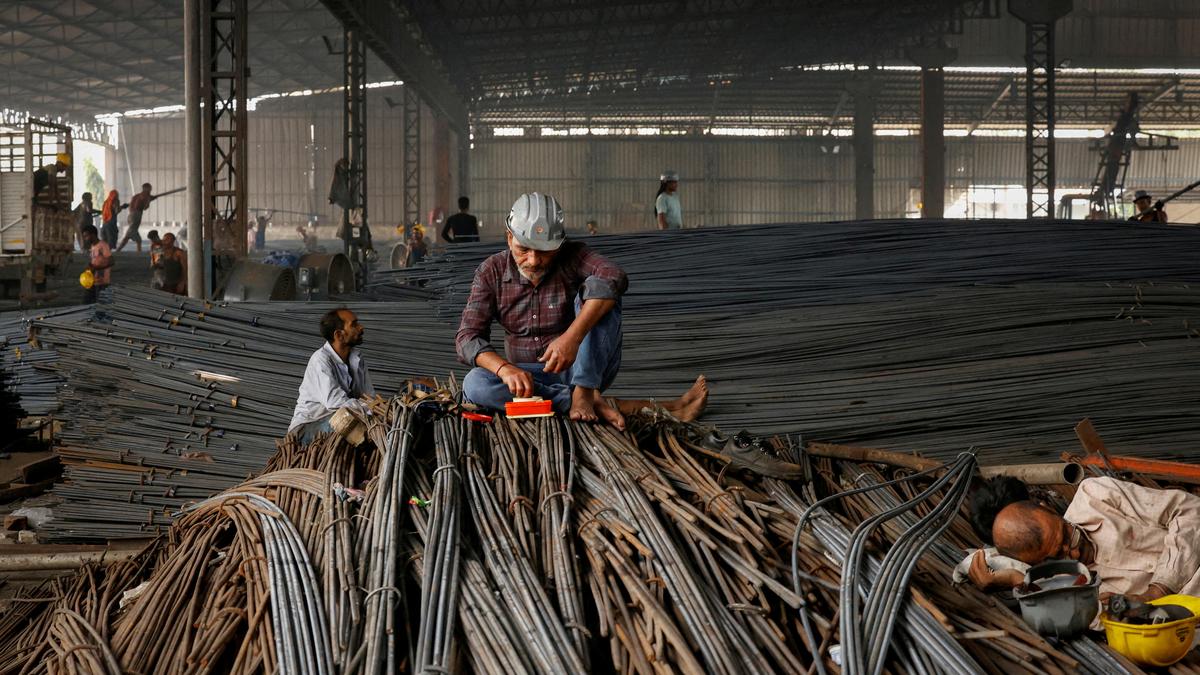 India’s small businesses drive jobs growth, wage gains curbed by inflation