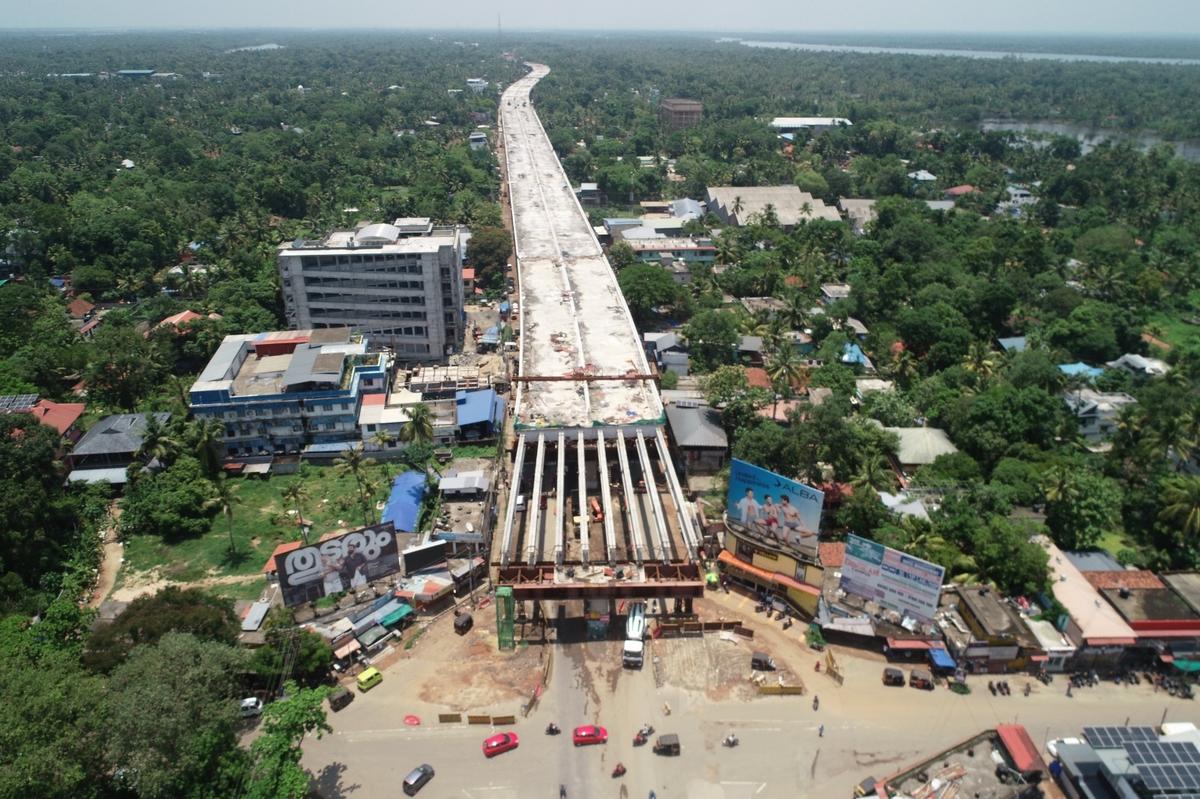 The under-construction six-lane Aroor-Thuravoor elevated highway.