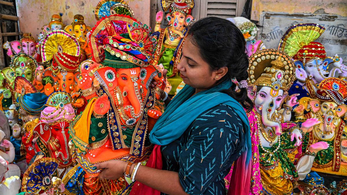 PM Modi greets people on Ganesh Chaturthi