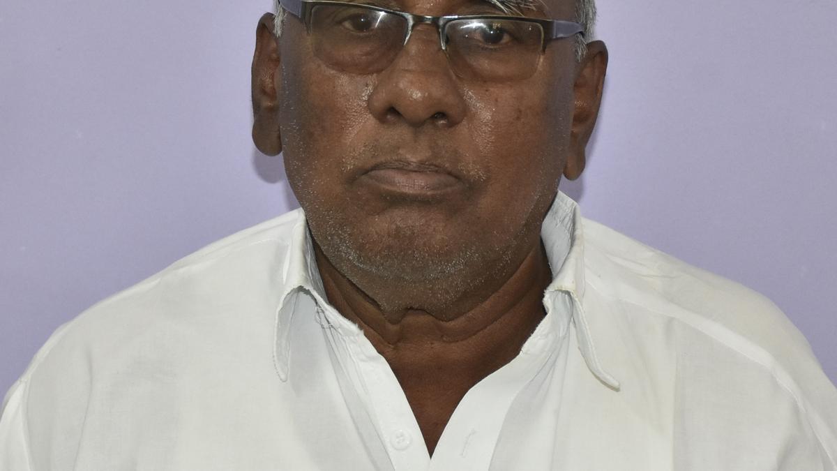 &lsquo;Five cheques for ₹20 lakh each ready if Siddaramaiah announces his contest from Yadgir constituency&rsquo;