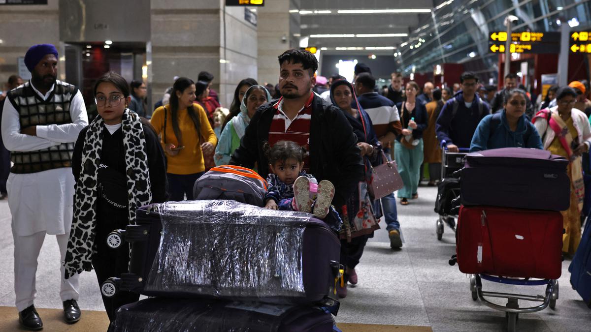 Random COVID-19 testing of international passengers begins at Delhi airport