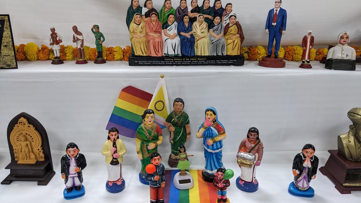 Constitution-themed dolls to be put on display for Gandhi Jayanti in Gombe Habba season